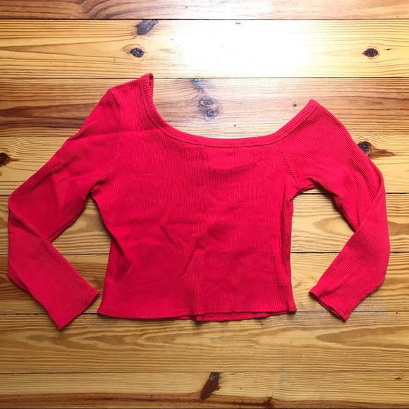 Fashion Nova Red Asymmetrical Sleeve Sweater, 1X - Picture 9 of 10